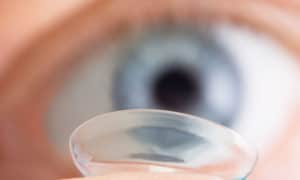 hioxifilcon contact lenses