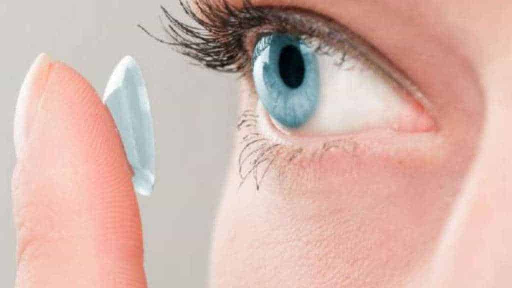Contact lenses and COVID-19